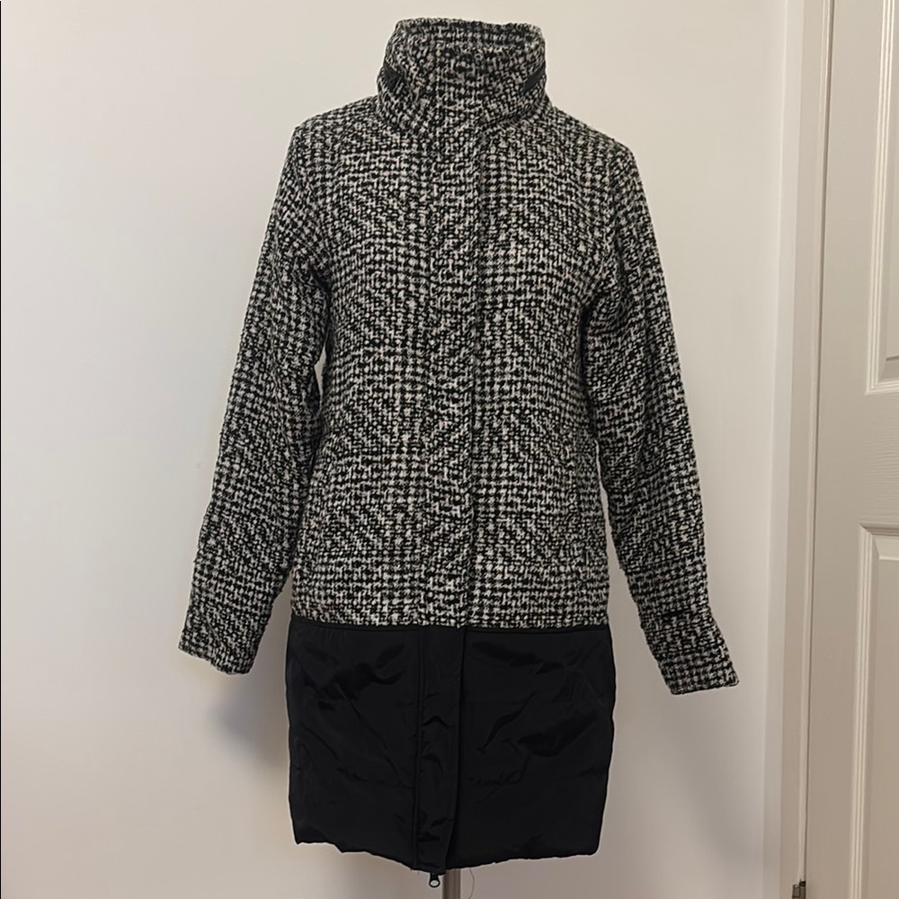 Mondetta tweed women’s puffer jacket